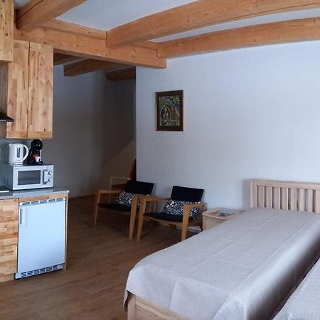 S Neries 19 Apartamentai Su Parkingu Šiauliai المظهر الخارجي الصورة