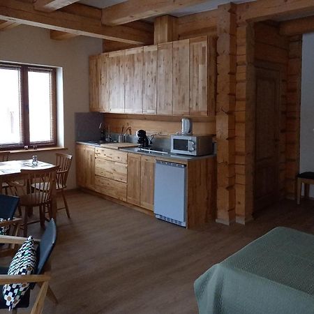 S Neries 19 Apartamentai Su Parkingu Šiauliai المظهر الخارجي الصورة